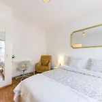 Swiss Flat * Lausana